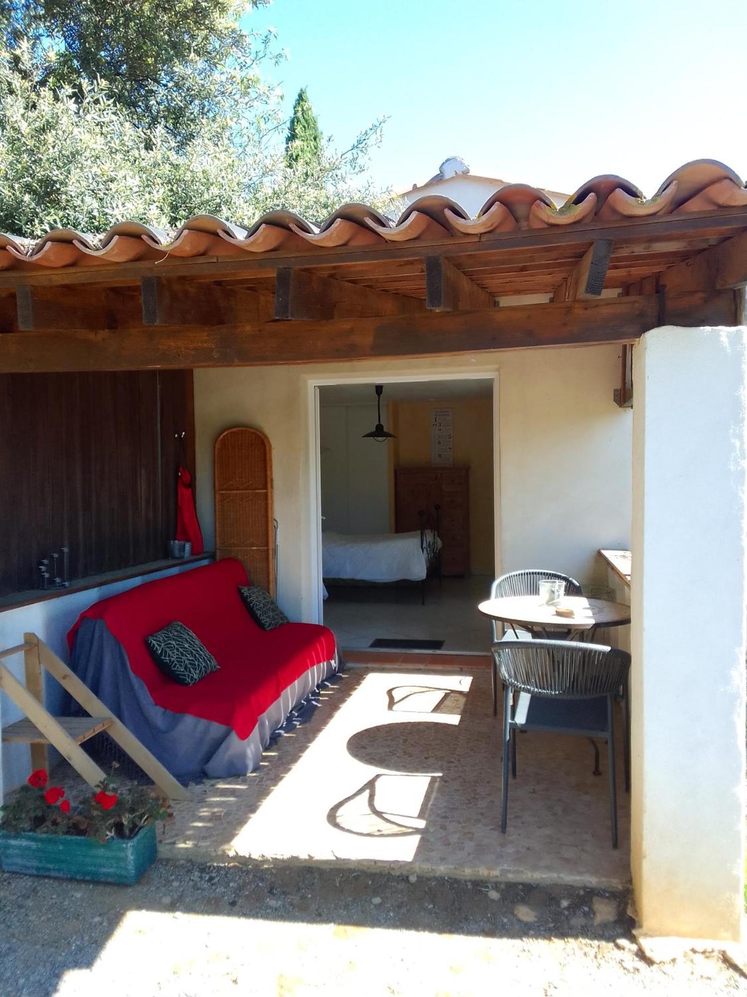 Gite De L'Etang Proche Des Grands Buffets Narbona Exterior foto